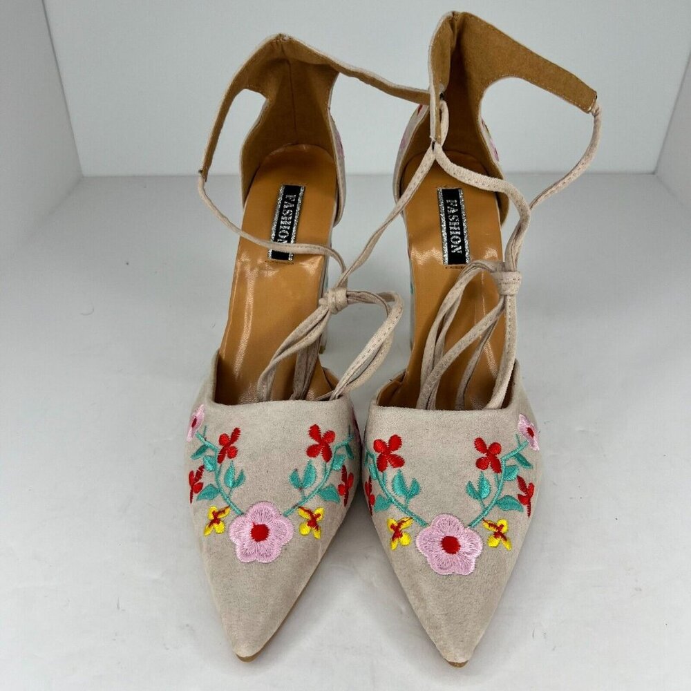 Fashion Womens Cream Suede Floral Block Pointed Toe Slip On Size 42 Pump Heels - Picture 3 of 9